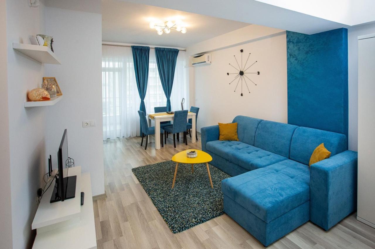 Elegance Apartment Summerland Mamaia Buitenkant foto